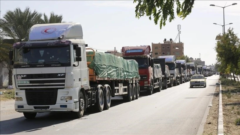 دخول 200 شاحنة مساعدات إلى غزة عبر معبر رفح