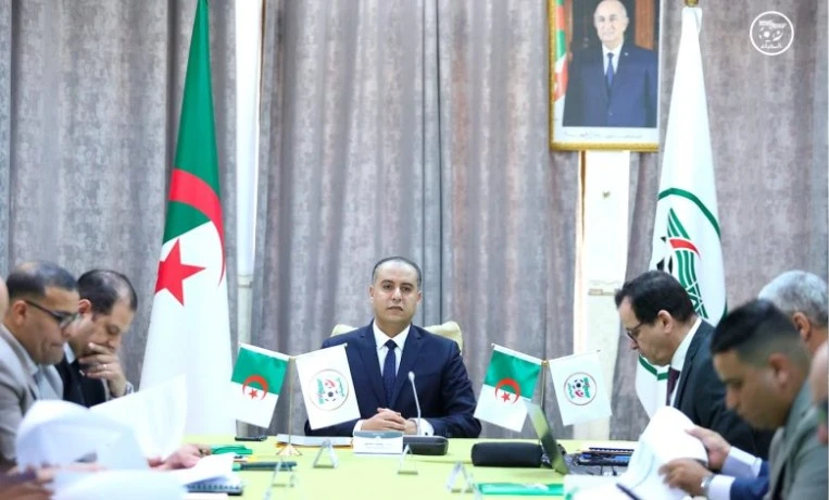 المكتب الفيدرالي لـ"الفاف" يصادق على المشروع في انتظار الجمعية العامة : ترسيم تغيير نمط المنافسة يوم 11 أفريل