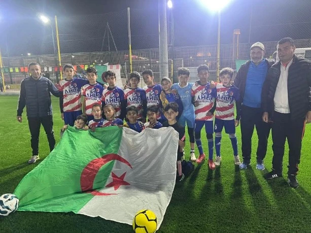 مباريات الصغار تستقطب الانظار بعد الإفطار : مشاركة قياسية تؤكد نجاح دورة منار الباهية  بملعب البركي