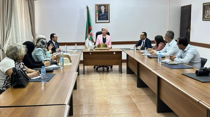 الشروع في صب المنحة المدرسية بداية من يوم غد  الاثنين