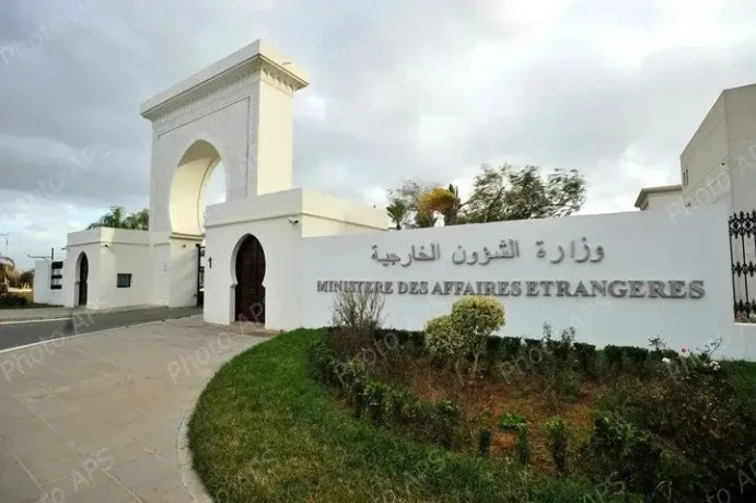 الجزائر تدين وتستنكر بقوة الاعتداءات التي استهدفت مدينة مكة المكرمة بالمملكة العربية السعودية