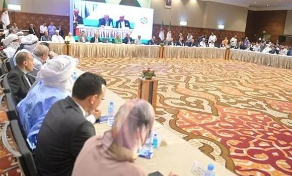 إنعقاد الندوة الوطنية لمبادرة "تعزيز التلاحم وتأمين المستقبل" بالجزائر العاصمة