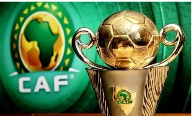 نهائي كأس الكونفدرالية الإفريقية : تعيين حكام مواجهتي اتحاد الجزائر و الزمالك المصري