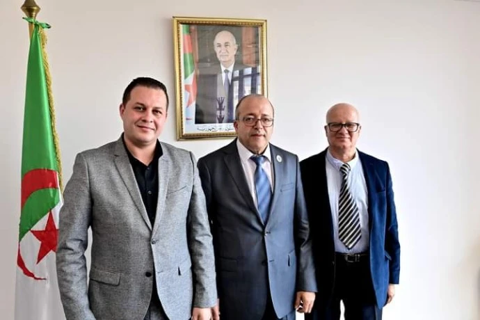 وزير الاتصال يشرف على تنصيب سعيد مشواك مديرا عاما للمركز الدولي للصحافة