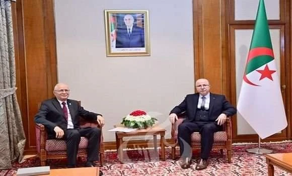 الوزير الاول يستقبل مفوض الاتحاد الإفريقي للتربية والعلوم والتكنولوجيا والابتكار