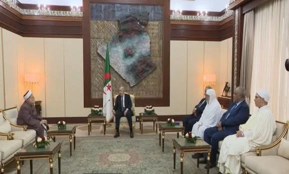 رئيس الجمهورية يستقبل خطيب المسجد الأقصى