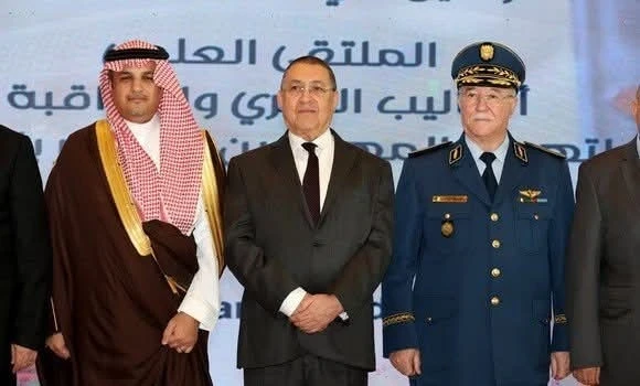 المنتدى العلمي للهجرة: مراد يلتقي برئيس جامعة نايف العربية للعلوم الأمنية