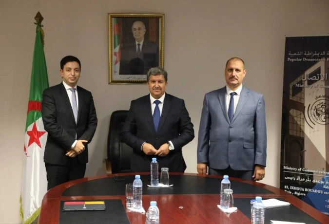 وزير الاتصال ينصب فاتح بومرجان رئيسا جديدا للديوان