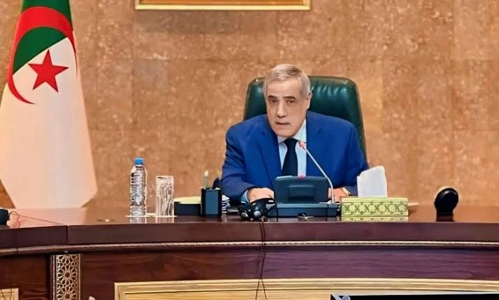 العرباوي يجري بإشبيلية محادثات ثنائية مع رئيس مجلس الوزراء المصري