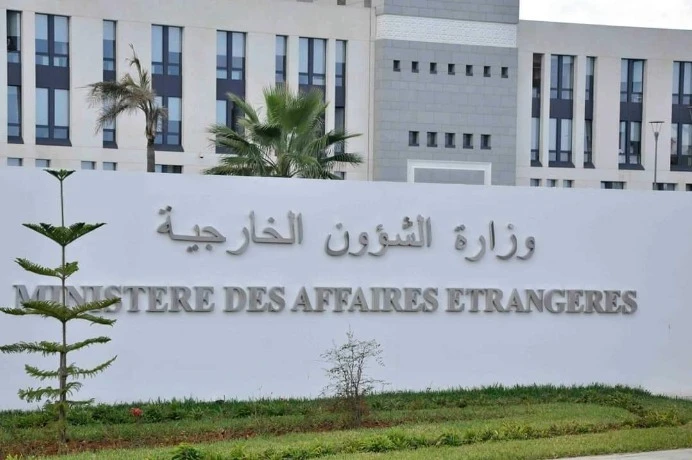 الجزائر تقرر قطع علاقاتها الدبلوماسية مع دولة الامارات العربية  المتحدة