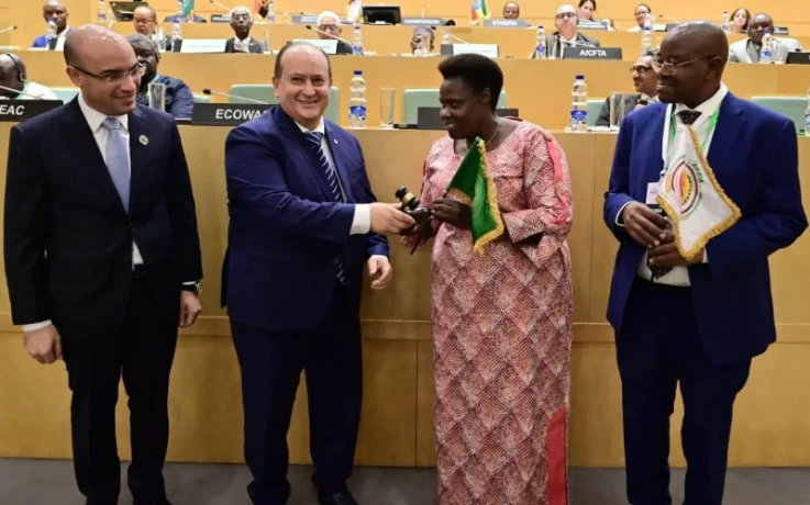 ممثلا لرئيس الجمهورية, الوزير الأول يترأس بأديس أبابا المنتدى الـ35 لرؤساء  دول وحكومات الآلية الإفريقية للتقييم من قبل النظراء