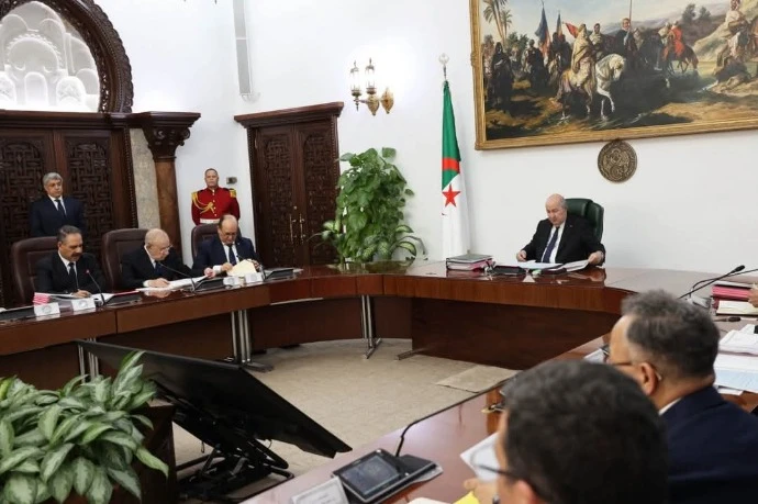 الأضاحي المستوردة : رئيس الجمهورية يقر بعدم تجاوز سعر الأضحية 50 ألف دج