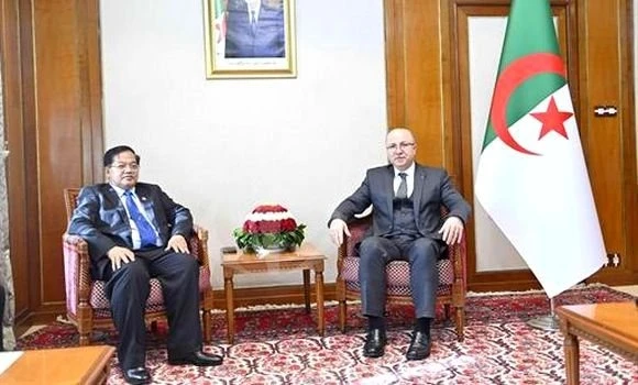 بن عبد الرحمان يستقبل وزير الدولة لمملكة كمبوديا المكلف بالشؤون الإسلامية