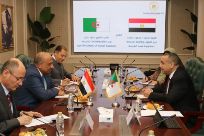 عجال يبحث مع نظيره المصري  تطوير الشراكة في مجال الكهرباء والطاقات المتجددة