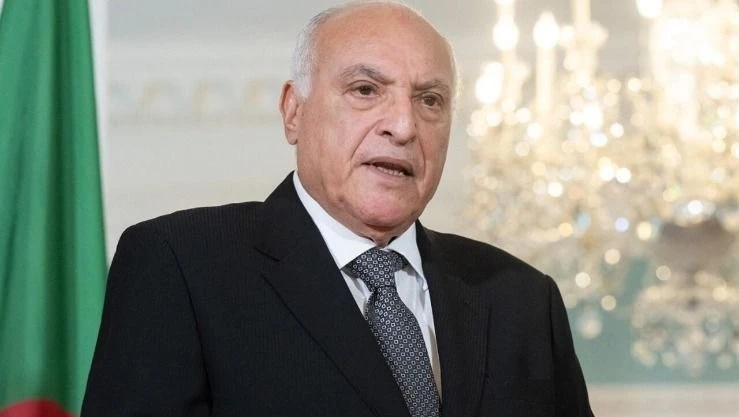 بتكليف من رئيس الجمهورية, السيد عطاف يحل بأديس أبابا في زيارة رسمية