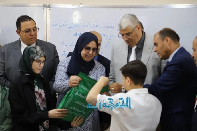 والي وهران  يشرف على انطلاق امتحان شهادة المتوسط بمتوسطة علي معاشي