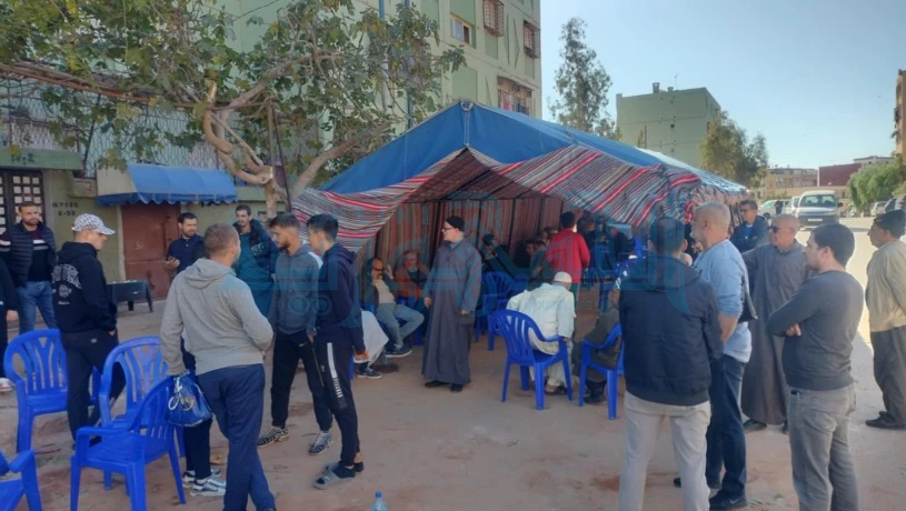 في جو جنائزي مهيب بمقبرة سيدي معروف.....   أسرة الجمهورية تودع ابنها البار سماعين محمد