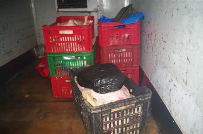 وهران:  حجز 108 كلغ من اللحوم البيضاء غير صالحة للاستهلاك البشر  حي 13000 مسكن عدل  بمسرغين