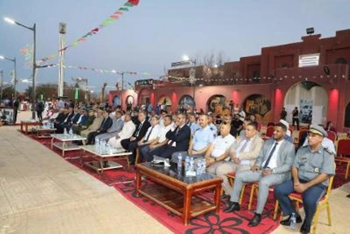 تيميمون...  ندوات تاريخية وحملات تشجير وتدشينات