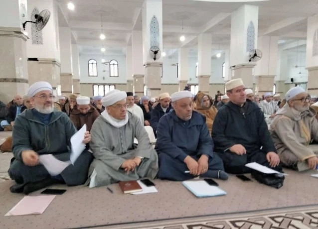 مديرية الشؤون الدينية بمستغانم تنظم  لقاء تحضيريا لرمضان ...تهيئة المساجد و جمع الطرود الغذائية لفائدة المعوزين