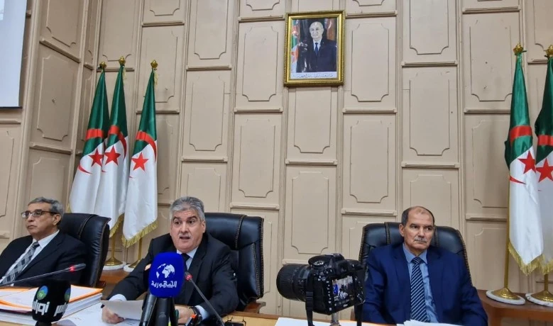 والي غليزان يكشف عن استلام 19 مؤسسة  تربوية خلال الدخول المقبل