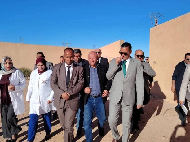 في خرجة ميدانية لمتابعة جاهزية نقاط بيع الأضاحي  : والي الأغواط  محمد عبد المالك يشدّد على تنظيم عملية التسويق