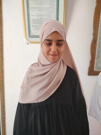غليزان : بن غالم كوثر تتصدر نتائج "البيام"  بمعدل 19.24  من 20 وتصف نجاحها ب "المنتظر والمستحق "
