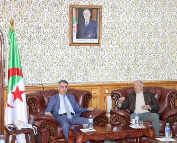 تاقجوت يدعو العمال إلى رفع التحدي لتطوير الاقتصاد الوطني ويؤكد من معسكر ....قرارات رئيس الجمهورية تساهم في تقوية الجبهة الداخلية