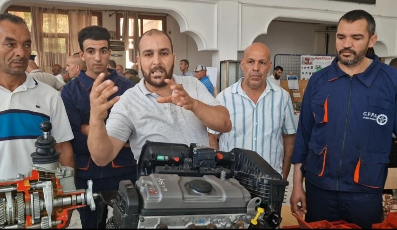 افتتاح صالون الابداع والابتكار في دورته الأولى بغليزان