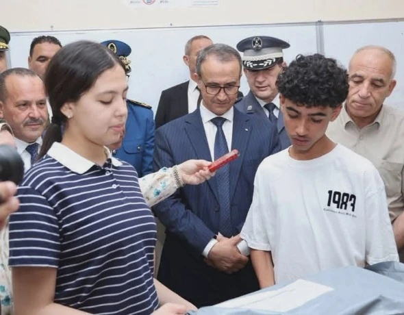 تيارت ... إعطاء إشارة الانطلاق من مركز الامتحان "بلهواري محمد"