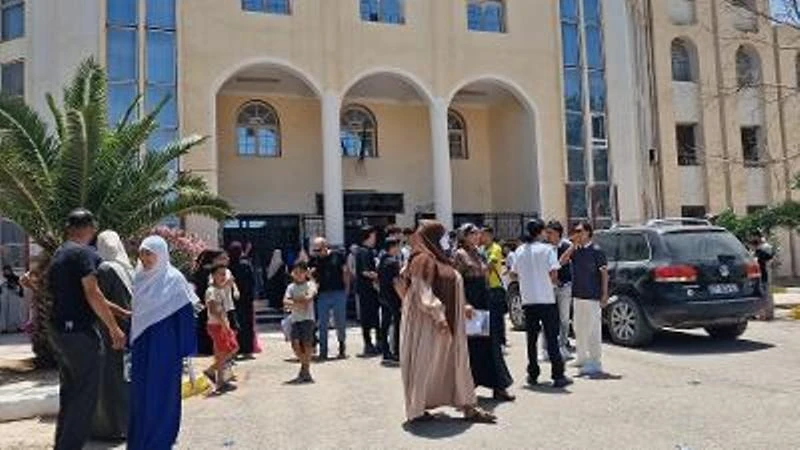 غليزان : ارتياح  وسط الأدبيين حول مواضيع التاريخ والجغرافيافي  اليوم ما قبل الأخير لامتحانات "البكالوريا "