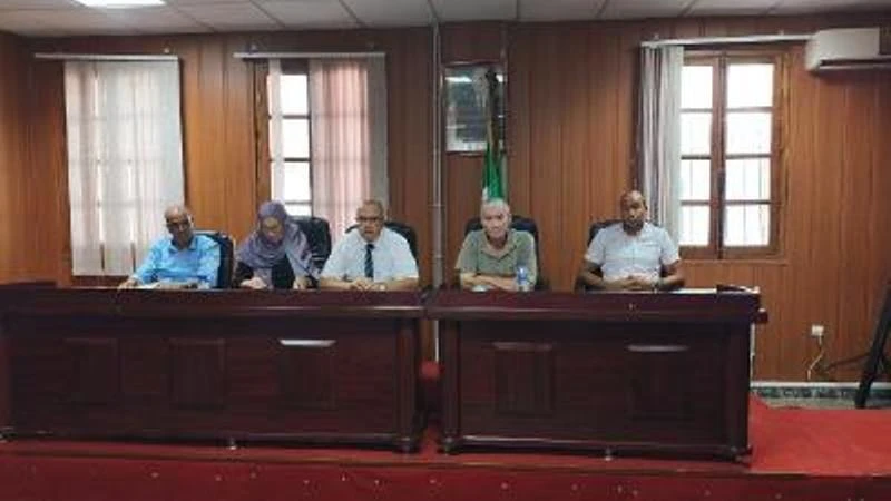مستغانم... مناقشة توسيع مساحات الحبوب وتوفير البذور والعتاد  في اجتماع حول التحضير لحملة الحرث والبذر