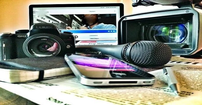 الصحافة الوطنية واستراتيجيات التصدي للحملات المعادية محور ملتقى وطني  بباتنة