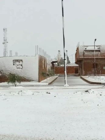 التقلبات الجوية بسعيدة و تيارت... ثلوج و أمطار وانخفاض درجات الحرارة إلى دون  الصفر