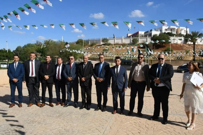 وفد برلماني عن لجنة الفلاحة والبيئة  يحلّ بغليزان ....معاينة ميدانية للمشاريع بغرض رفع العراقيل