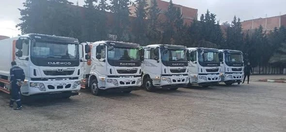 مؤسسة تيارت نظافة...  استلام 5 شاحنات ضاغطة بحجم 12 م3