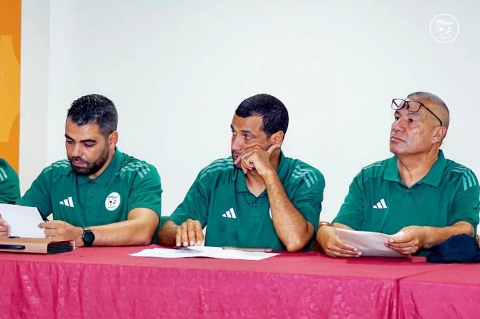 المركب الرياضي ميلود هدفي يحتضن الفوج الرابع للمدربين: دورة تكوينية لنيل شهادة تدريب كاف"  أ "