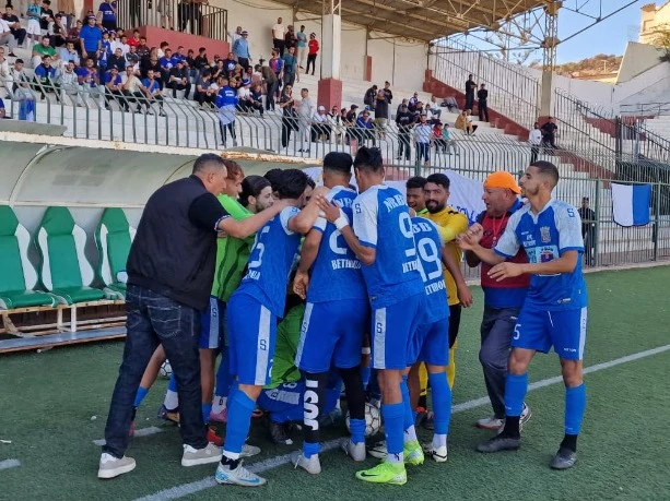 والي وهران ابراهيم اوشان يكافئ نادي بطيوة ومرسى الحجاج....   منحة تشجيعية لمواصلة المغامرة في منافسة السيدة