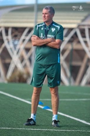 تعديل توقيت مباراة مولودية وهران ووفاق سطيف..  غاريدو يبحث عن مباراة ودية ويخطط لميركاتو الشتاء