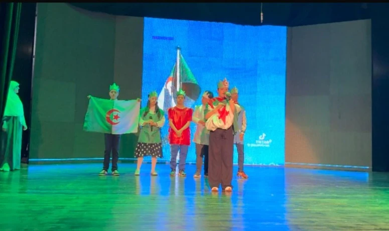 جمعية awit oran بالتنسيق مع الديوان الوطني للثقافة و الإعلام احتفالية بهيجة بمناسبة اليوم العالمي للطفولة بوهران: أطفال التريزوميا في قلب الفرح