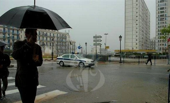 سقوط أمطار رعدية على وسط وشرق الوطن إلى غاية مساء الأربعاء