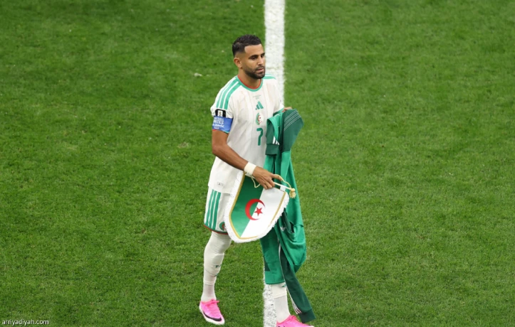 الاتحاد الجزائري يودع رياض محرز بعد 12 عاما مع "الخضر"