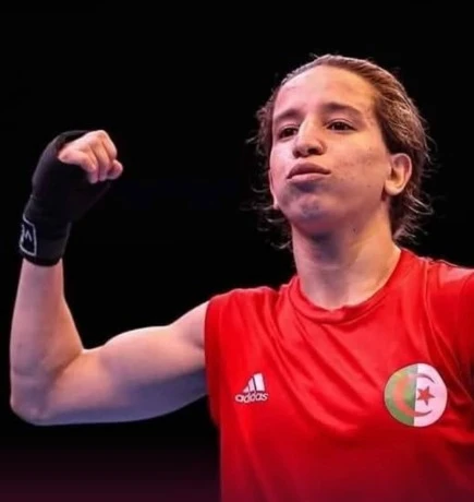 الدورة الدولية للملاكمة طريق الحرير الأعظم  : منصوري فتيحة تحصد الذهب وتؤكد بروز الجزائر في الحلبة