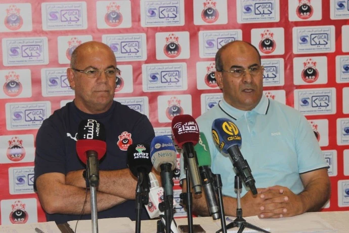 مدوار رئيس جمعية الشلف    : "  ننتظر شراء شركة وطنية  للاسهم لوضع الفريق في السكة الصحيحة "