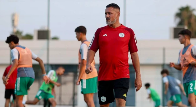 المنتخب الوطني لأقل من 16 سنة: زياني يستدعي 27 لاعبا  لتربص  تحضيري بتلمسان