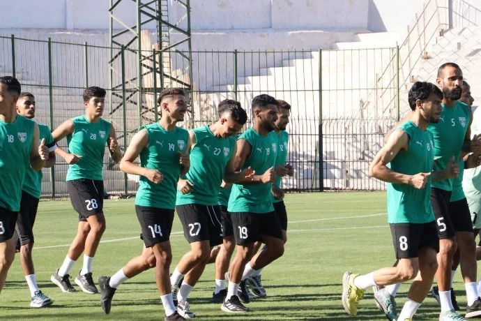 جمعية وهران تعزز صفوفها بـ11 لاعبا جديدا وتحتفظ  بثمانية ركائز وتستهدف الرابطة الأولى
