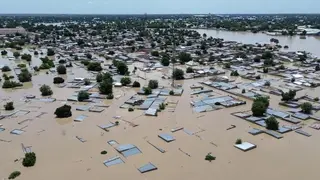 نيجيريا: وفاة 150 شخصا جراء الفيضانات العارمة
