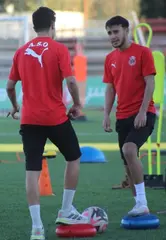 الخرجة المقبلة الى ورقلة تحدد مصير أولمبي الشلف  في البطولة : بلعيد يحفز لاعبيه قبل مواجهة  الرويسات