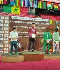 البطولة الافريقية للمبارزة بالسنغال : دالي إسحاق يهدي الجزائر سادس ميدالية  للمنتخب الوطني في فئة اقل من 15 سنة