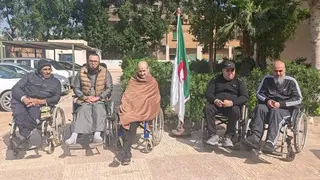 بمناسبة اليوم  الوطني لذوي الاحتياجات الخاصة : مديرية الشبيبة والرياضة بغليزان تكرم أبطال التحدي من ذوي الهمم